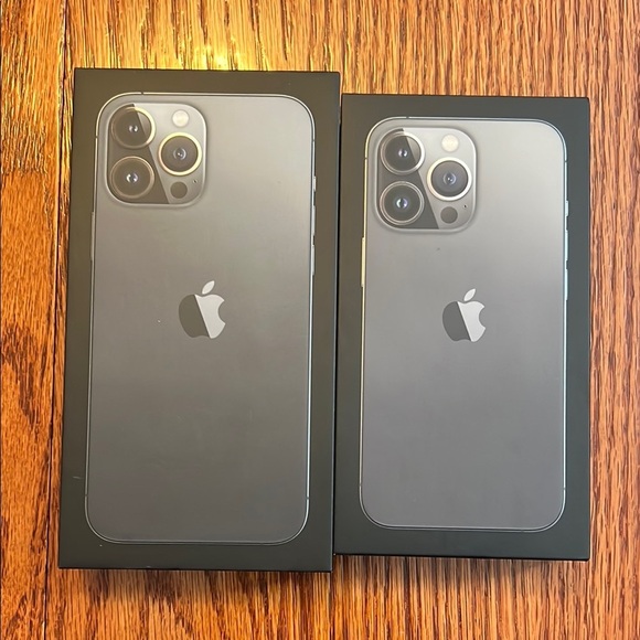 Apple iPhone 13 Pro and Pro Max Empty Boxes - Picture 1 of 3